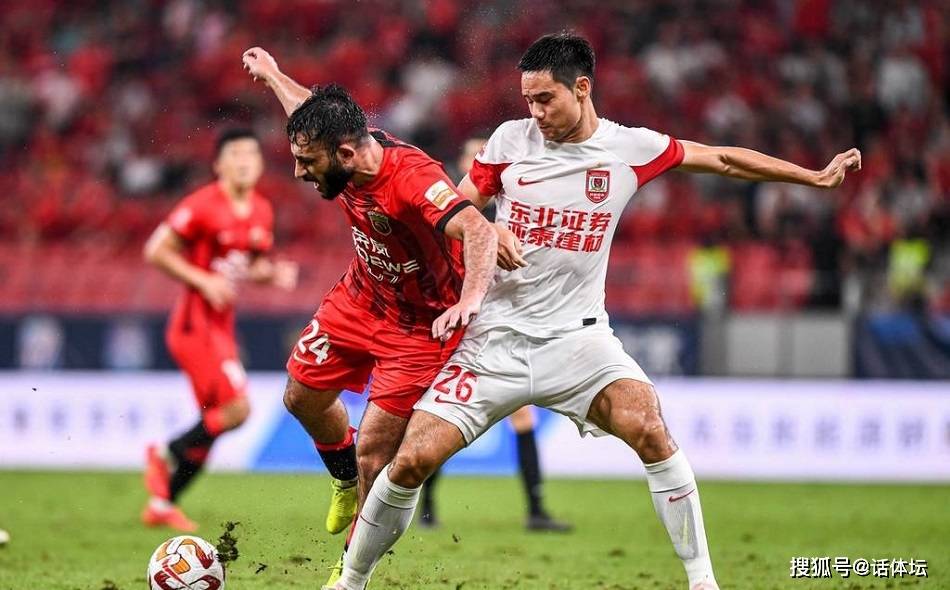 关于上海上港临危受命，成功逆转对手的信息