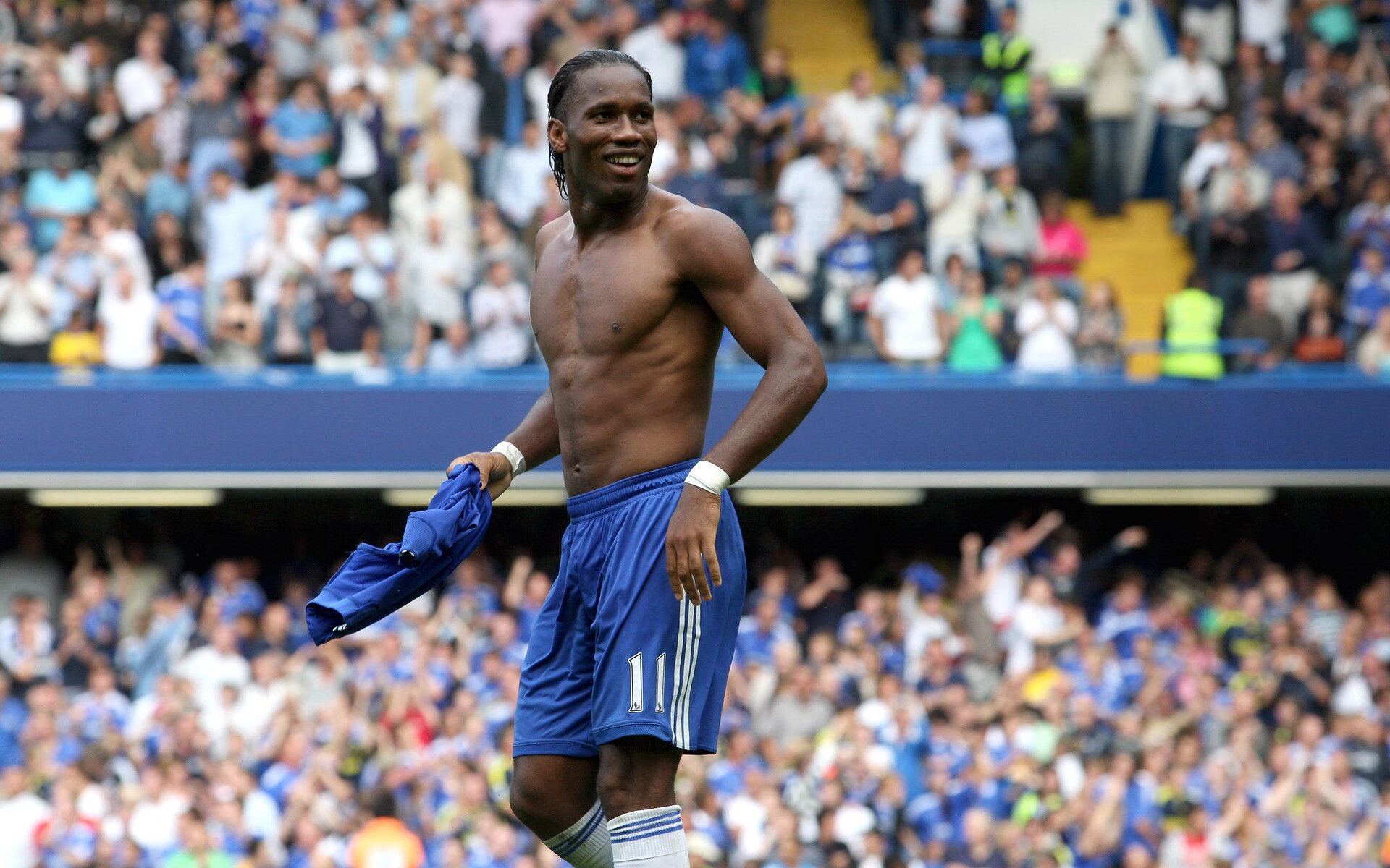 星空体育官方入口-武大靖复出首秀惊艳全场，山东泰山绝杀利雅得新月豪取五连胜